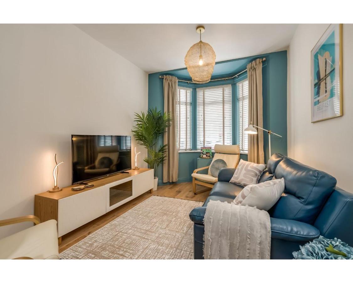 Central Belfast Apartments Chic Luxe R&R Exterior foto