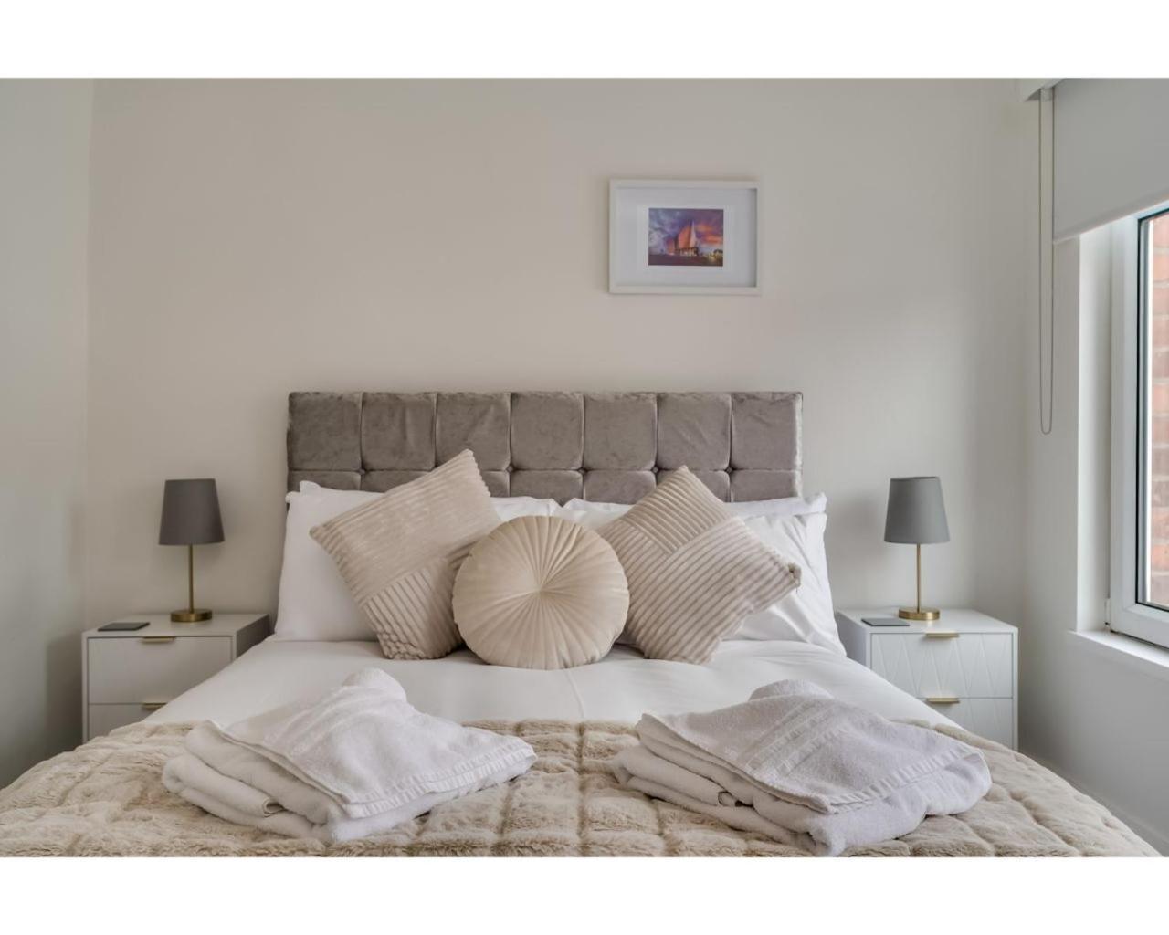 Central Belfast Apartments Chic Luxe R&R Quarto foto