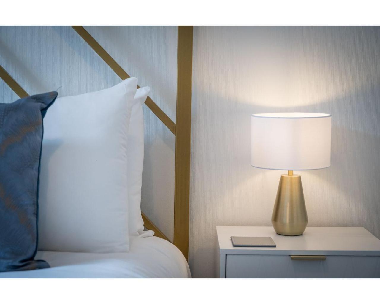 Central Belfast Apartments Chic Luxe R&R Quarto foto